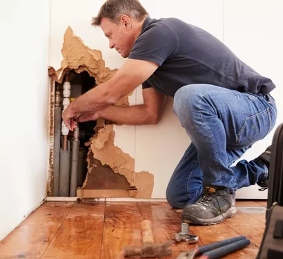 Emergency burst pipe repair service in Tempe