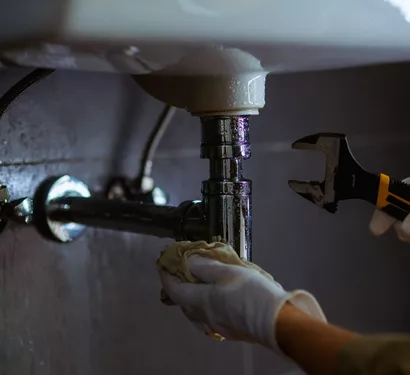 Fast response plumber servicing Scottsdale